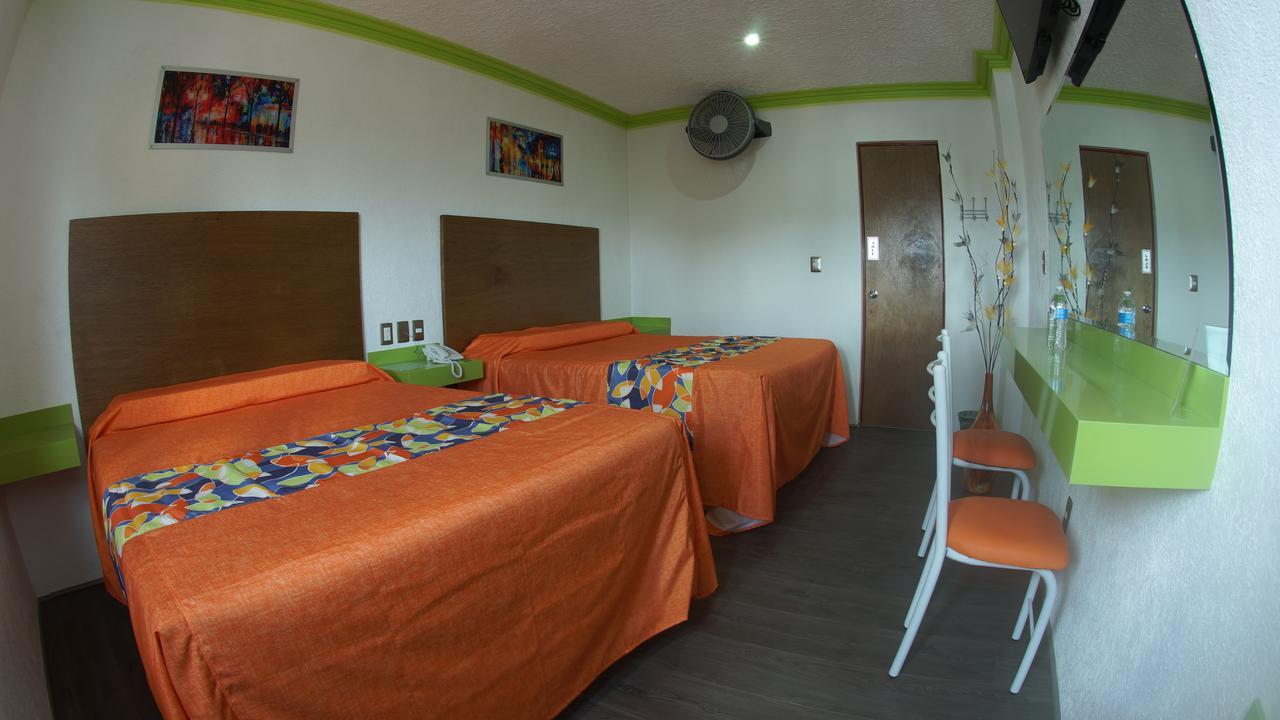 Hotel Yekkan Huauchinango Kültér fotó